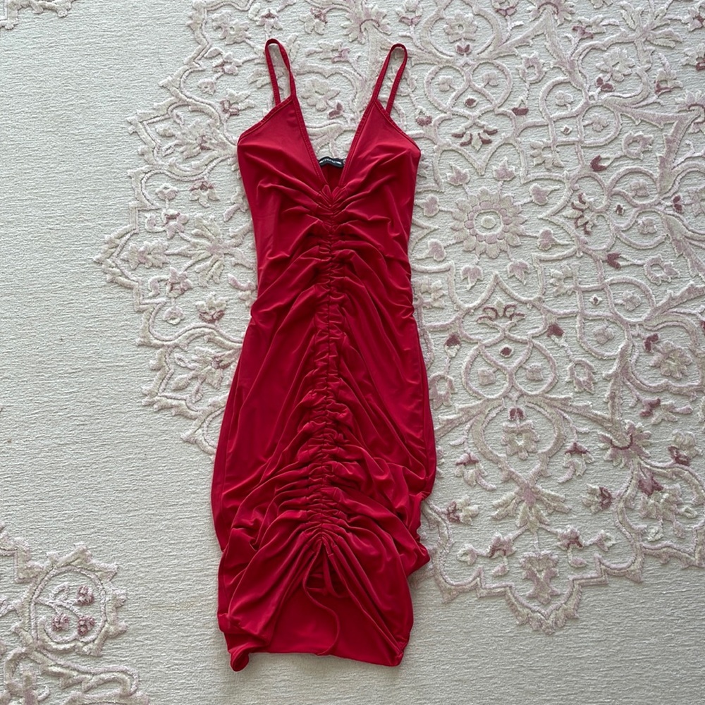 PrettyLittleThing dress